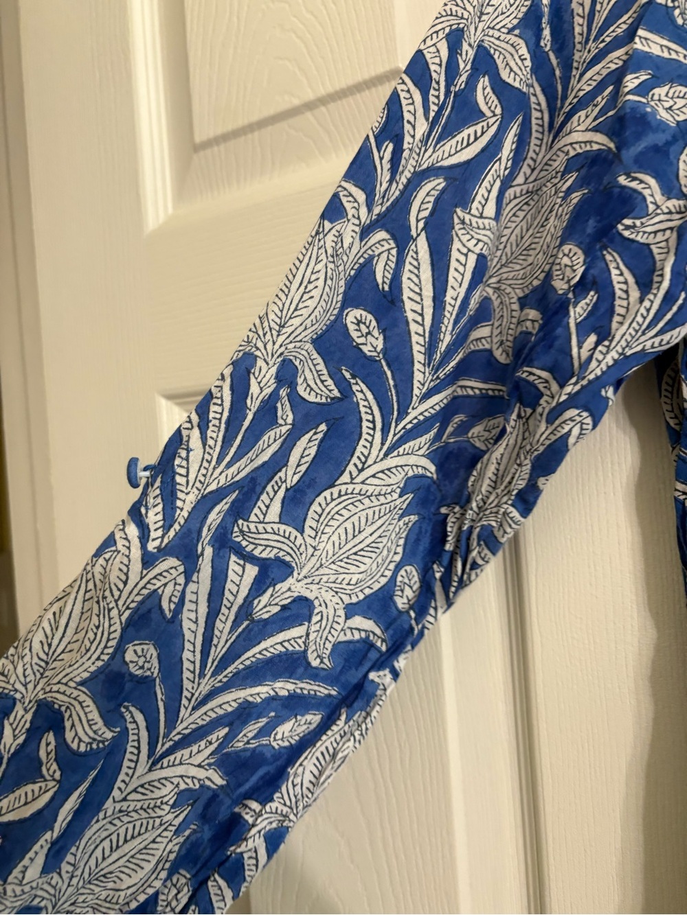Azure & Indigo Blue White Floral Cotton dress/ Cover Up Large - Picture 4 of 10